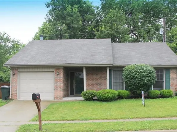 2448 English Station Dr, Lexington, KY 40514