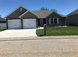 726 Lydia Dr, Evansville, IN 47712