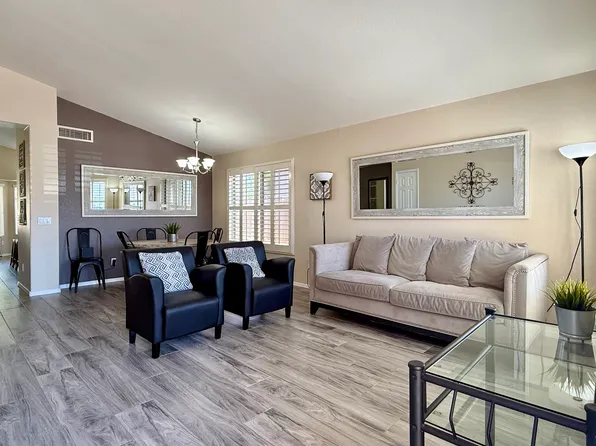 1692 W Sparrow Dr, Chandler, AZ 85286