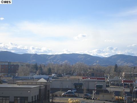 2nd image of 210 Willow St #201