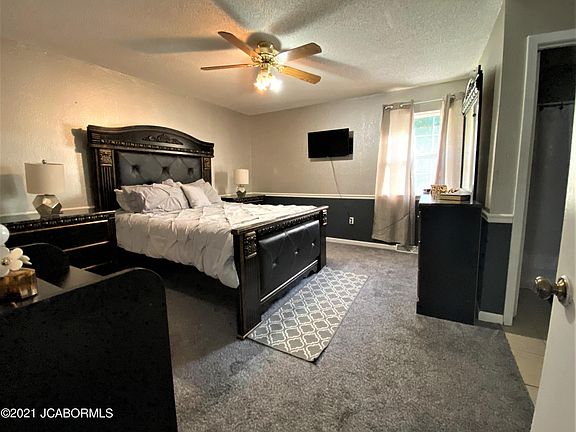 3rd image of 4005 Randall Dr