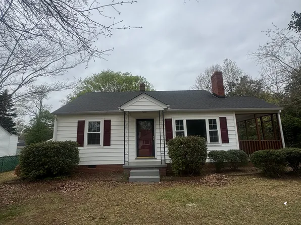 42 Holmes Dr, Greenville, SC 29609