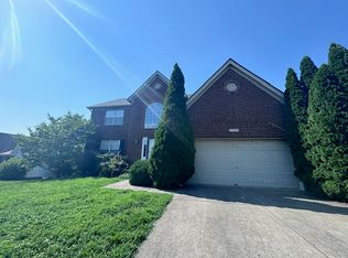 5725 Waveland Cir, Prospect, KY 40059