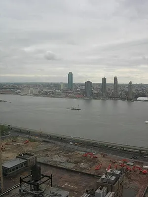 Rented by City Connections Realty | media 23