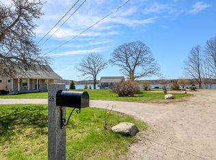 28 Kelley Rd, Falmouth, ME 04105