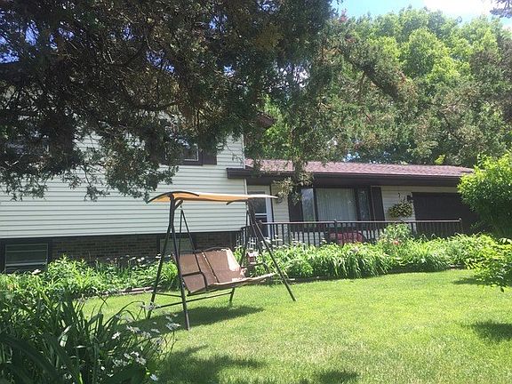 3rd image of 4512 Scarlet Oak Dr