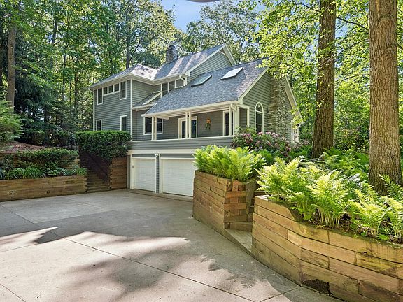 2nd image of 18353 Forest Beach Dr