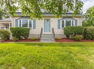 94 Acorn Dr, Randolph, MA 02368