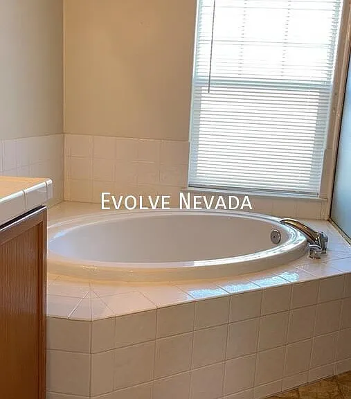 2150 Divot Dr — Photo 23