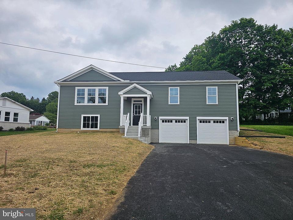 1st image of 15320 Summit Farm Dr