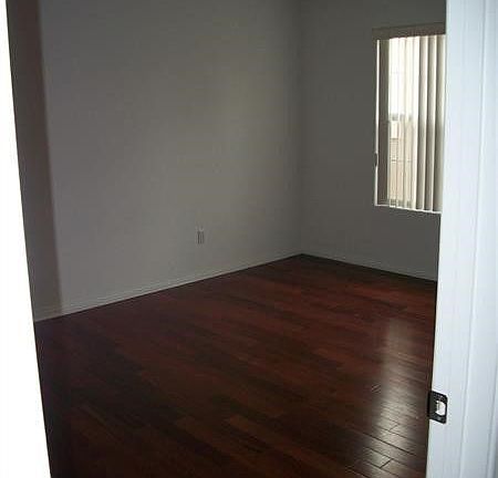 4th image of 3005 Palladio Ave #0