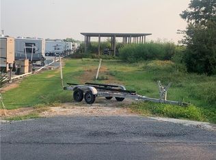 6327 Delacroix Hwy, Saint Bernard, LA 70085