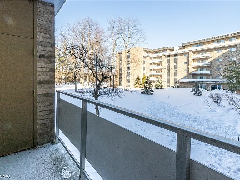 2112 Acacia Park Dr #209 — Photo 22