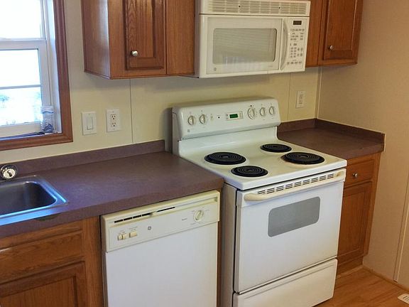 5th image of 464 Morris Ln #144