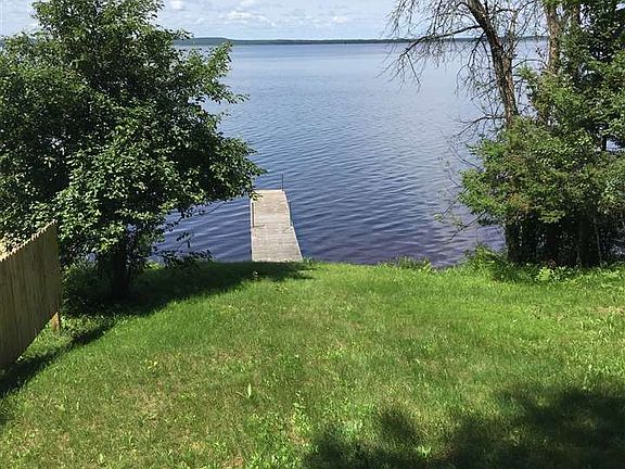 5th image of 1681 Wawaushnosh Dr