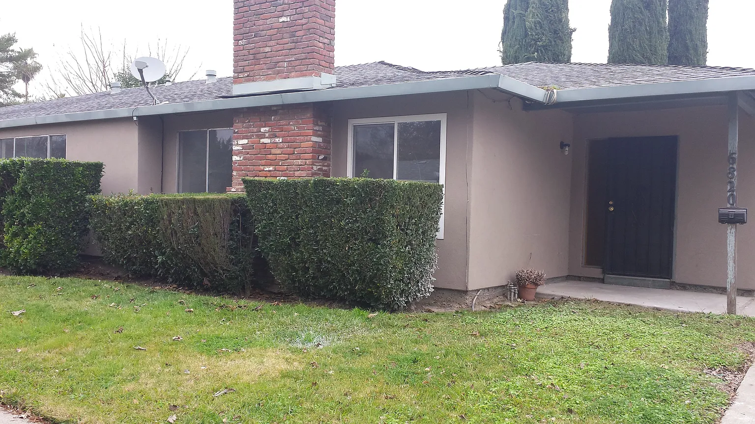 6820 Harmon Dr photo 1