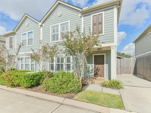 738 Redwing Place Dr, Houston, TX 77009