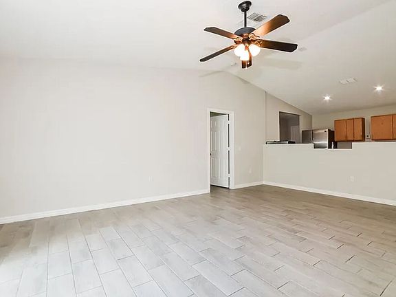 3rd image of 2516 Talega Dr