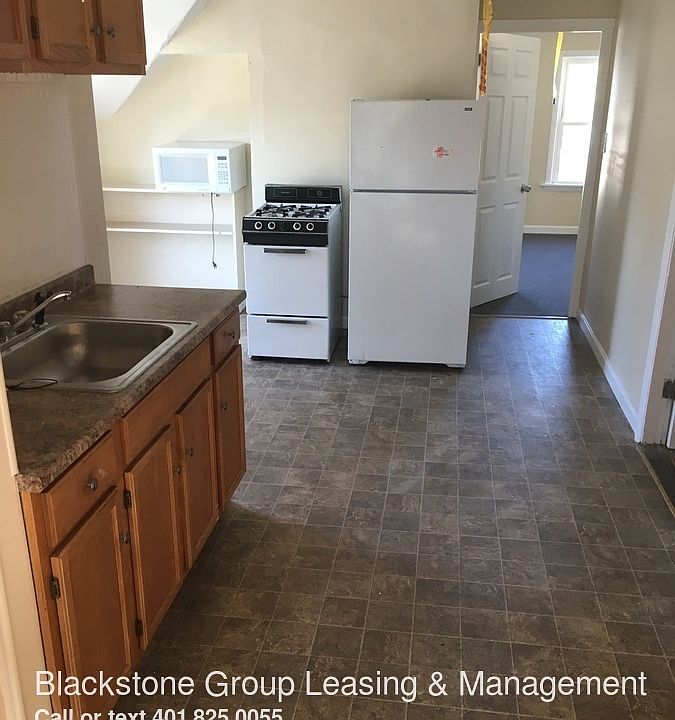 1st image of 200 Whittier Ave #3