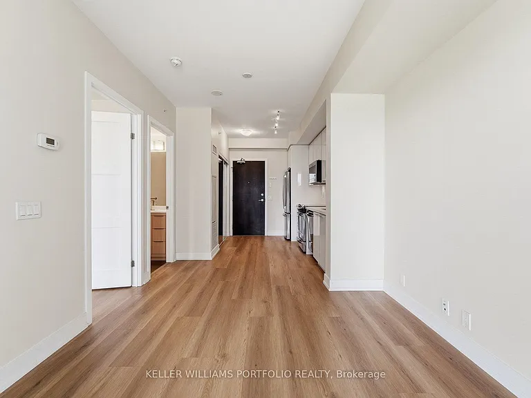10 Park Lawn Rd #524 — Photo 10