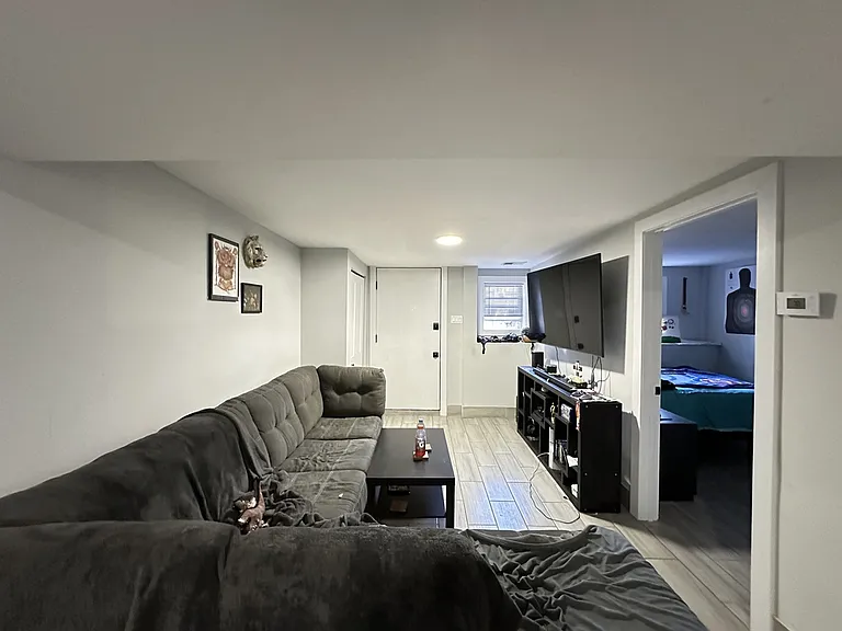1721 N Mozart St #G — Photo 11