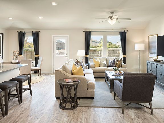 The open floorplan provides excellent entertaining.