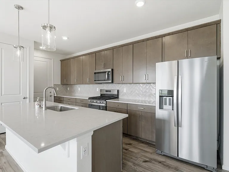14136 Blue Heart Ct — Photo 11