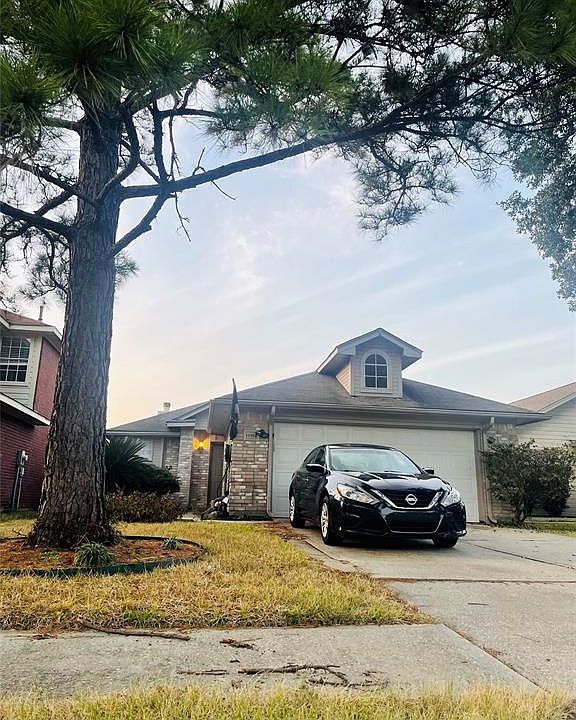 1st image of 11914 Oakner Dr