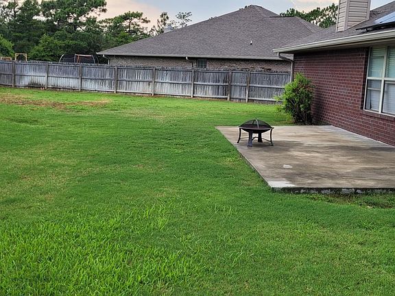 4th image of 6007 Blair Cir