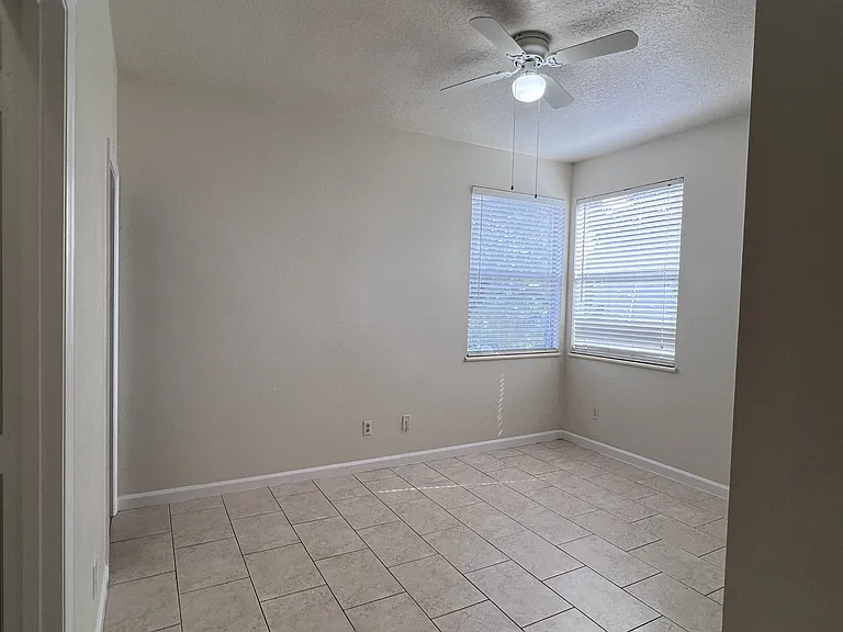 14300 Dulcimer Ct — Photo 27