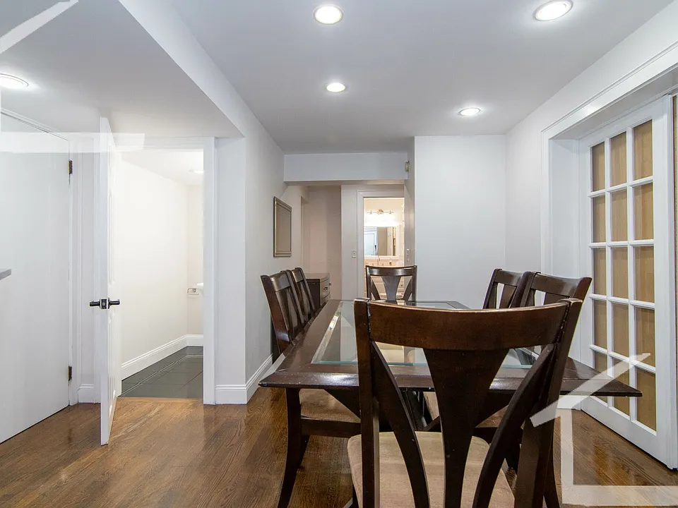 51 Brighton Ave #9