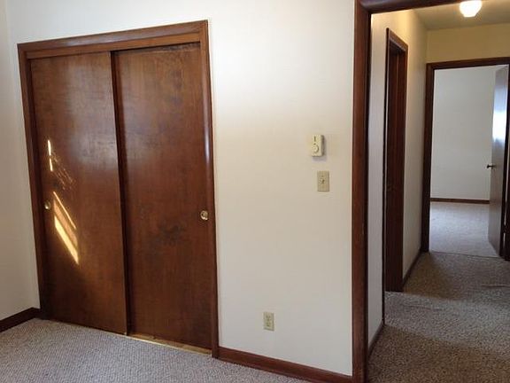 5th image of 2256 Welch Dr