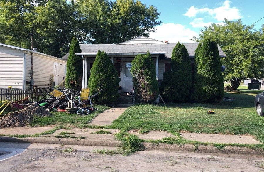 1st image of 2418 Kanawha St