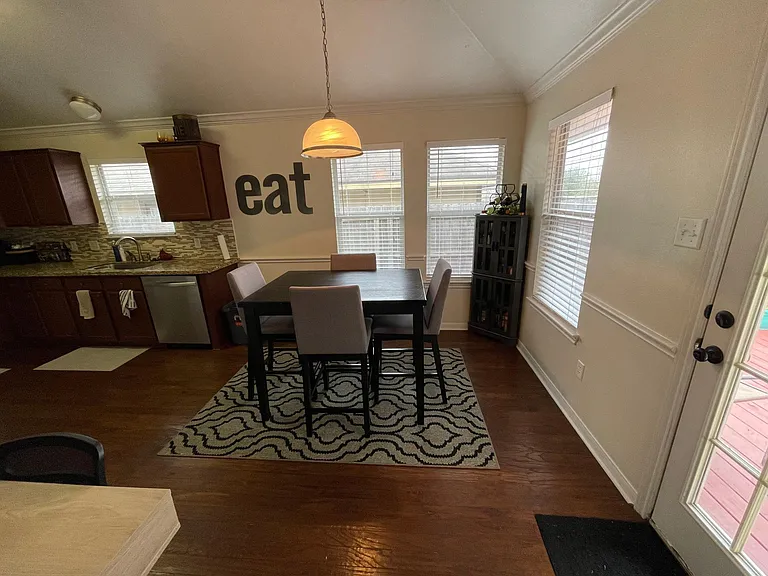 1021 Windmeadows Dr — Photo 20