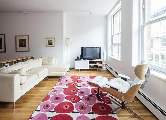 Rented by Warburg | media 27