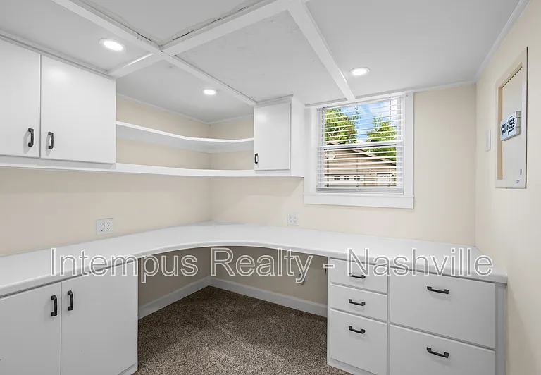 7020 Bonnamere Dr — Photo 23