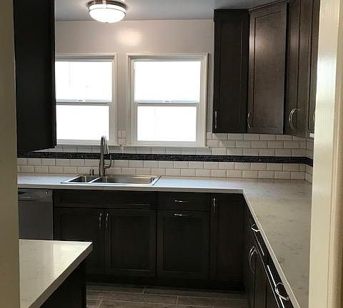 5th image of 1412 Camden Ave