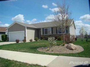 40 Washington Ave, North Liberty, IA 52317