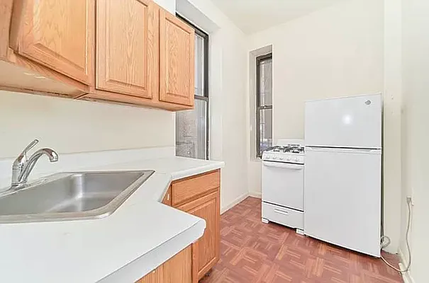 Rented by Living New York | media 10