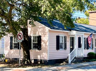 215 W Taylor St, Savannah, GA 31401