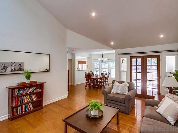 5th image of 12535 Calle Tamega Unit 115