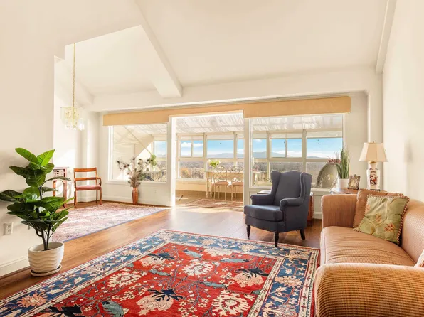 500 Crestwood Dr Unit 1606, Charlottesville, VA 22903