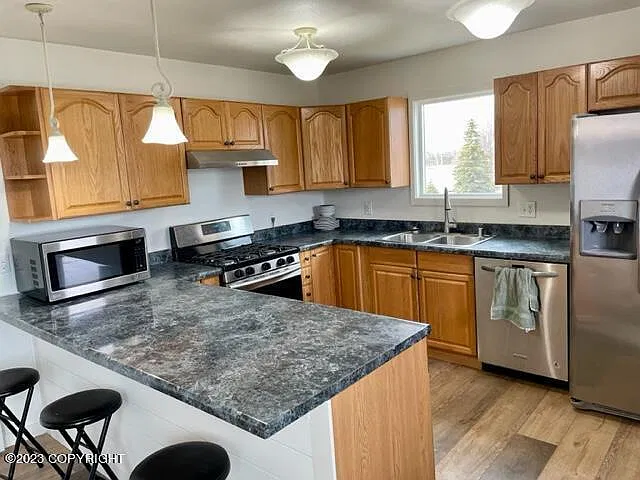 2 bed, 1200 sqft, $1,850 — Photo 3