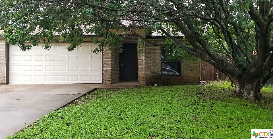 1st image of 2305 Flintstone Cir