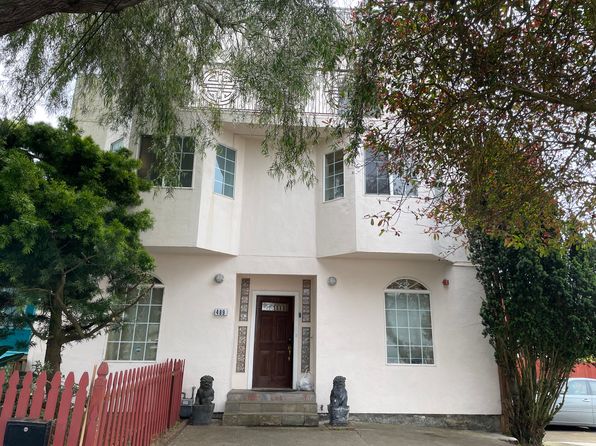 489 Vista Grande Ave