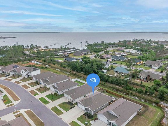 4th image of 494 Albert Meadow Ln
