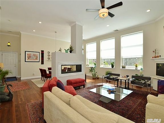 2nd image of 69 Bay Ave APT 2