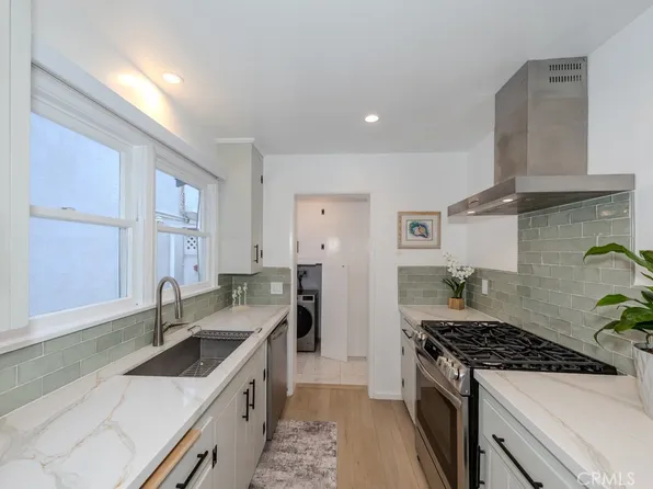 83 63rd Pl, Long Beach, CA 90803