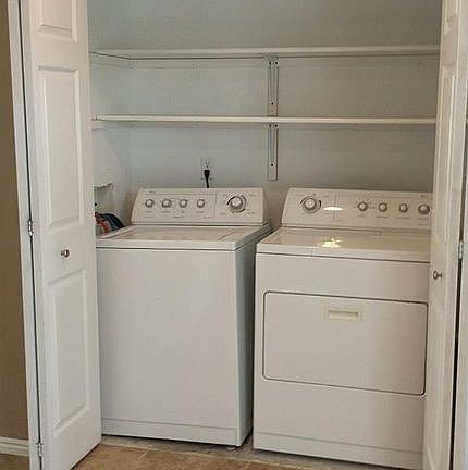 Full size W/D in apartment