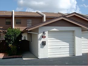 1st image of 165 Kristi Dr